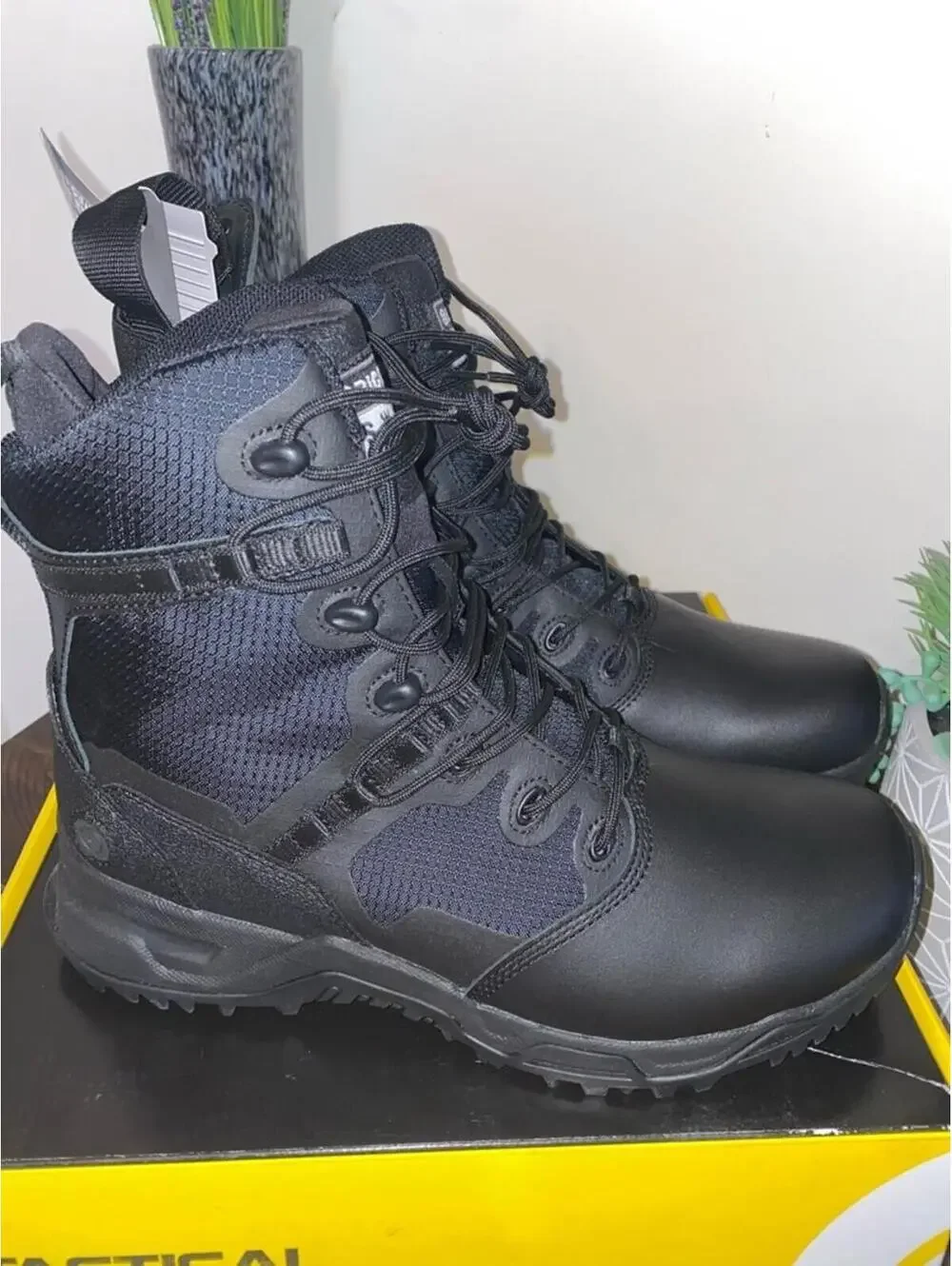 Original S.W.A.T. SWAT Alpha Defender 8